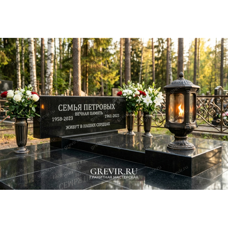 «Она светила всем, а сама сгорела». Почему памятник со свечой вызывает такие сильные мурашки.