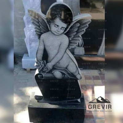 Памятник из гранита ребенку с ангелочком gr09
