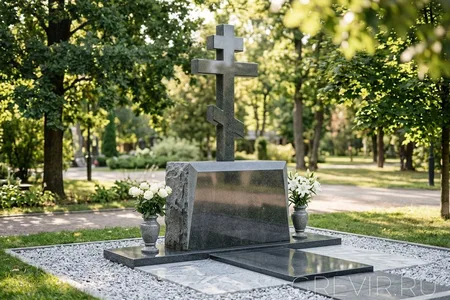 Мемориал «Скальная Голгофа» из карельского гранита